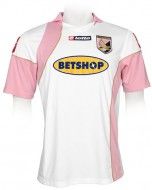 Seconda maglia Palermo 2009-2010 con sponsor Betshop