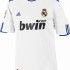 Svelata anche la nuova potenziale maglia del Real Madrid