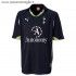 La terza maglia del Tottenham di colore blu navy con inserti verdi La terza maglia del Tottenham di colore blu navy con inserti verdi