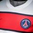La banda rossa e blu orizzontale sulla maglia del PSG La banda rossa e blu orizzontale sulla maglia del PSG