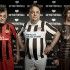 Tifosi in posa per il lancio delle nuove maglie del St.Pauli