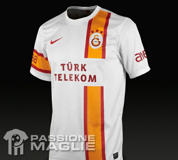 galatasaray-away-12-13.jpg