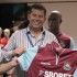 Una maglia da 7000 euro, tifosi del West Ham in visita alla Macron