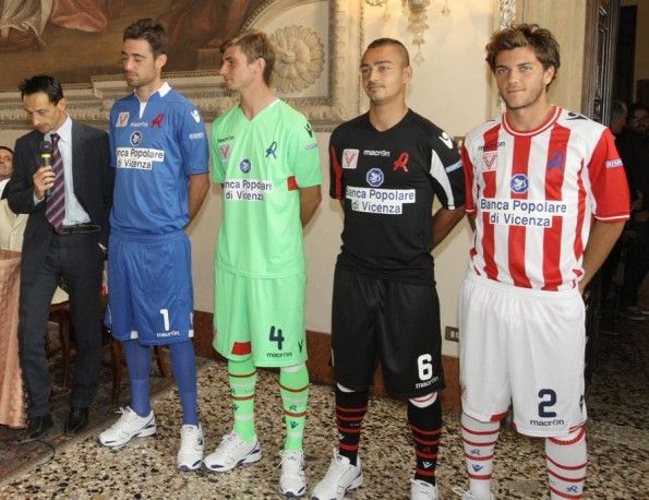 Presentazione maglie Vicenza 2012-13