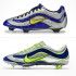 Le scarpe Mercurial nel 1998 e nel 2013