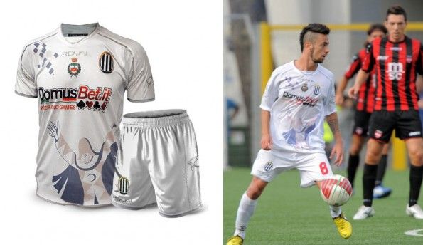 Seconda maglia Viareggio 2013-14