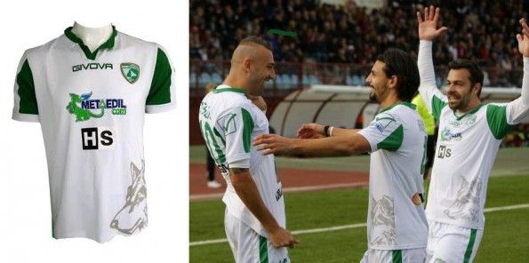 Seconda maglia Avellino 2014-2015