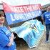 Proteste tifosi Cardiff City contro il colore rosso