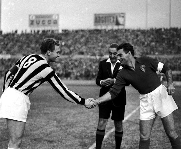 Juventus, numerazione, 1954