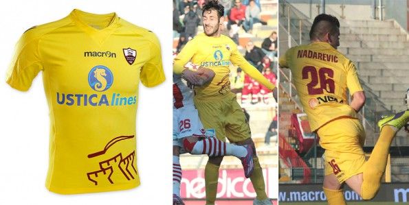 Terza maglia Trapani 2014-15