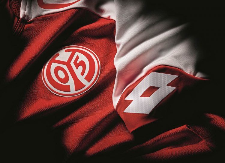 Effetto onda 3D maglia Mainz 05 Lotto