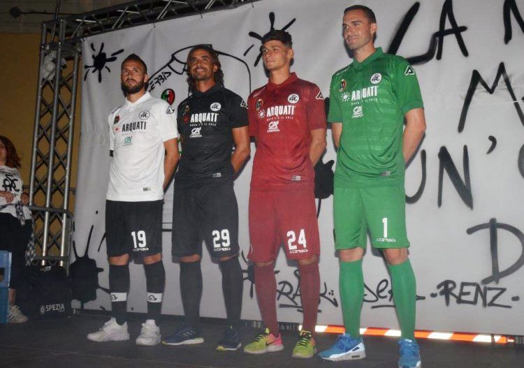 Presentazione maglie Spezia 2017-2018