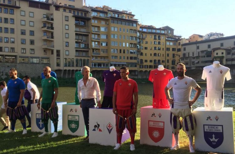 Presentazione maglie Fiorentina 2018-19 a Ponte Vecchio