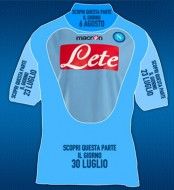 Una parte della nuova maglia del Napoli Una parte della nuova maglia del Napoli