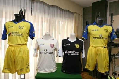 Le nuove maglie del Chievo Verona 2009-2010