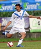 La seconda maglia bianca del Brescia 2009-2010 La seconda maglia bianca del Brescia 2009-2010