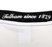 Il retro del colletto della maglia del Fulham 2009-2010