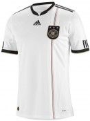 La nuova maglia della Germania per il 2010