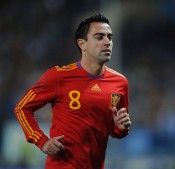 Xavi con il numero 8