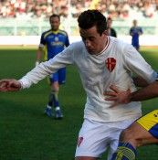 La maglia del centenario vista da vicino