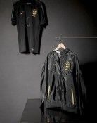 Giacca d'allenamento nera del Brasile