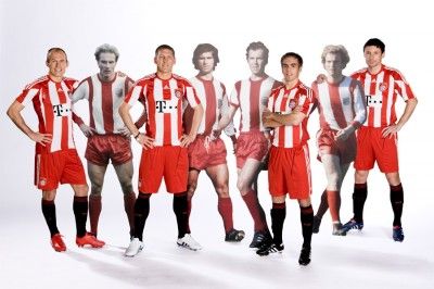 Bayern Monaco kit 2010-2011