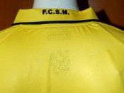 Il retro del colletto