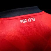 PSG1970 dietro il colletto