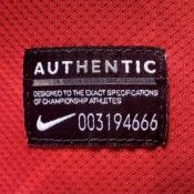 Etichetta Nike Authentic