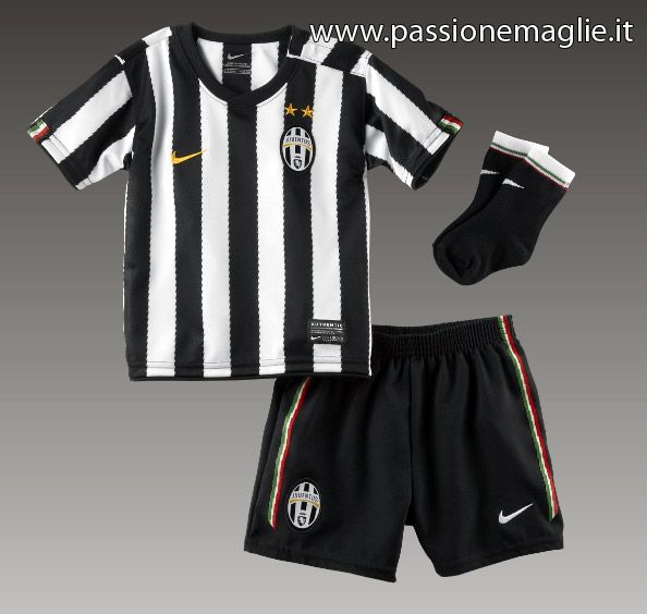 Juventus kit bambino 2010-2011