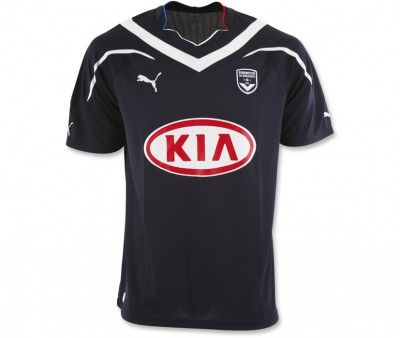 La prima maglia del Bordeaux 2010-2011 realizzata dalla Puma Maglia Bordeaux 2010-2011 home