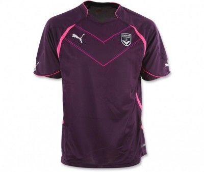 La terza maglia del Bordeaux 2010-2011 creata da Puma Terza maglia Bordeaux 2010-2011