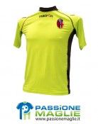 Terza divisa del Bologna, gialla con inserti antracite Terza maglia Bologna 2010-2011