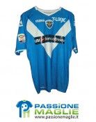 Divisa blu con V bianca del Brescia Calcio Prima maglia Brescia 2010-2011