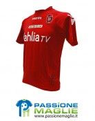 Terza casacca del Cagliari di colore rosso Terza maglia Cagliari 2010-2011