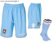 I calzoncini e i calzettoni della maglia away del West Ham Calzoncini West Ham 2010-11