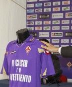 Fiorentina's home shirt by Lotto 2010-11