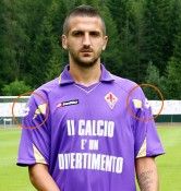 La maglia della Fiorentina ritoccata al computer