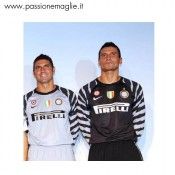 La maglia nera per i portieri dell'Inter Maglia Inter Fc nera portiere 2010-11