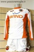 Maglia versione away della Roma 2010-2011 Maglia Roma away Kappa