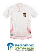 La seconda maglia del Palermo 2010-2011 Legea Maglia trasferta Palermo 2010-2011