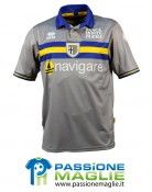 La terza divisa del Parma di colore grigio Terza maglia Parma 2010-11
