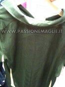 Il retro della seconda maglia della Lazio