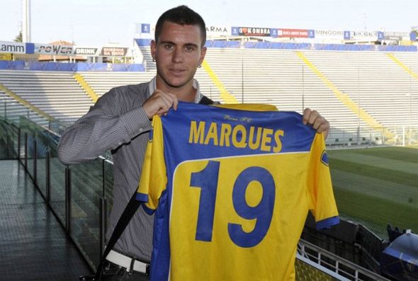 La maglia del Parma gialloblù vista da dietro Retro 4a maglia Parma 2010-11