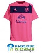 Colore rosa scuro per la nuova maglia dell'Everton da trasferta Maglia Everton away 2010-11