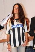 La prima maglia bianconera dell'Udinese firmata Legea Maglia Udinese home 2010-2011