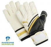 I nuovi guanti Puma King