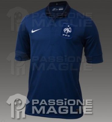 La nuova maglia della Francia per il 2011-2012 Prima maglia Francia Nike 2011-2012