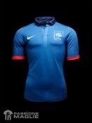 La prima maglia blu della Francia targata Nike Maglia home Francia 2011