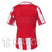 Il retro della nuova maglia biancorossa del Paraguay